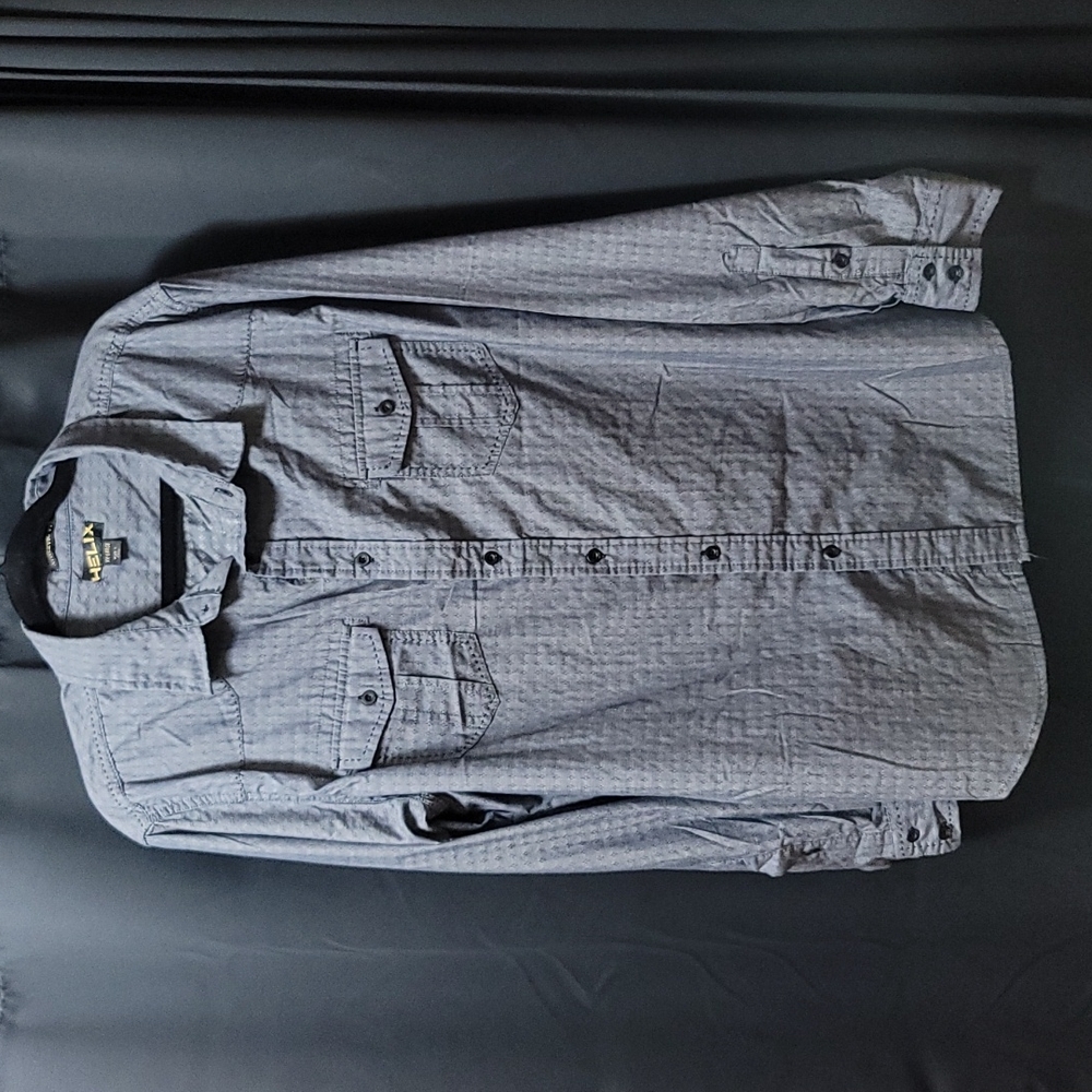 *FINAL PRICE* Helix Button Down Shirt